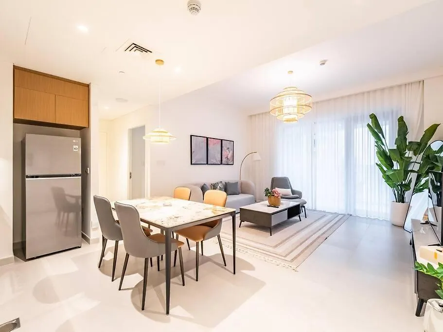 Apartment Coastal Charm Casita : 1Br Creek Beach Elegance Dubai